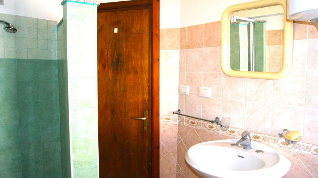 Apartment Romina Tergu Exterior foto
